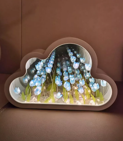 HERMOSA LAMPARA ESPEJO JARDIN DE TULIPANES 3D.